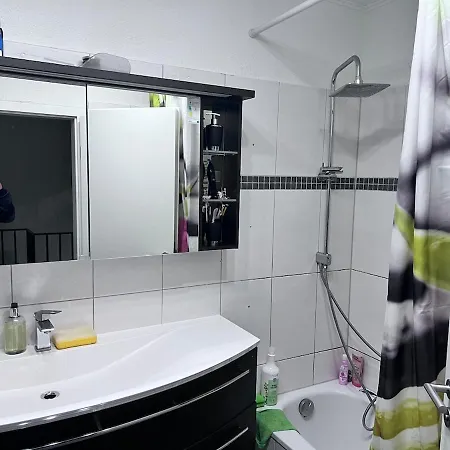 فيلة With Garden, And Cleaning Service وبرتال