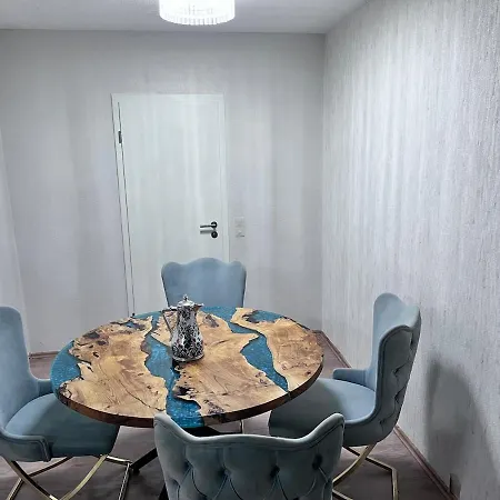 فيلة With Garden, And Cleaning Service *